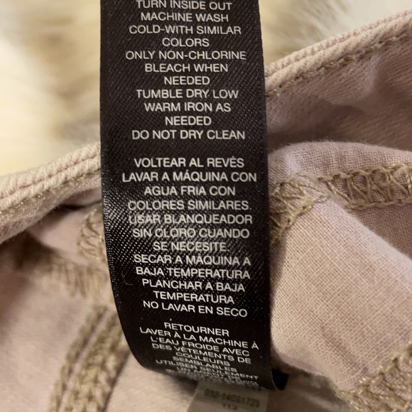 SO SLIMMING By Chico's. Zippers at ankles - Picture 8 of 9